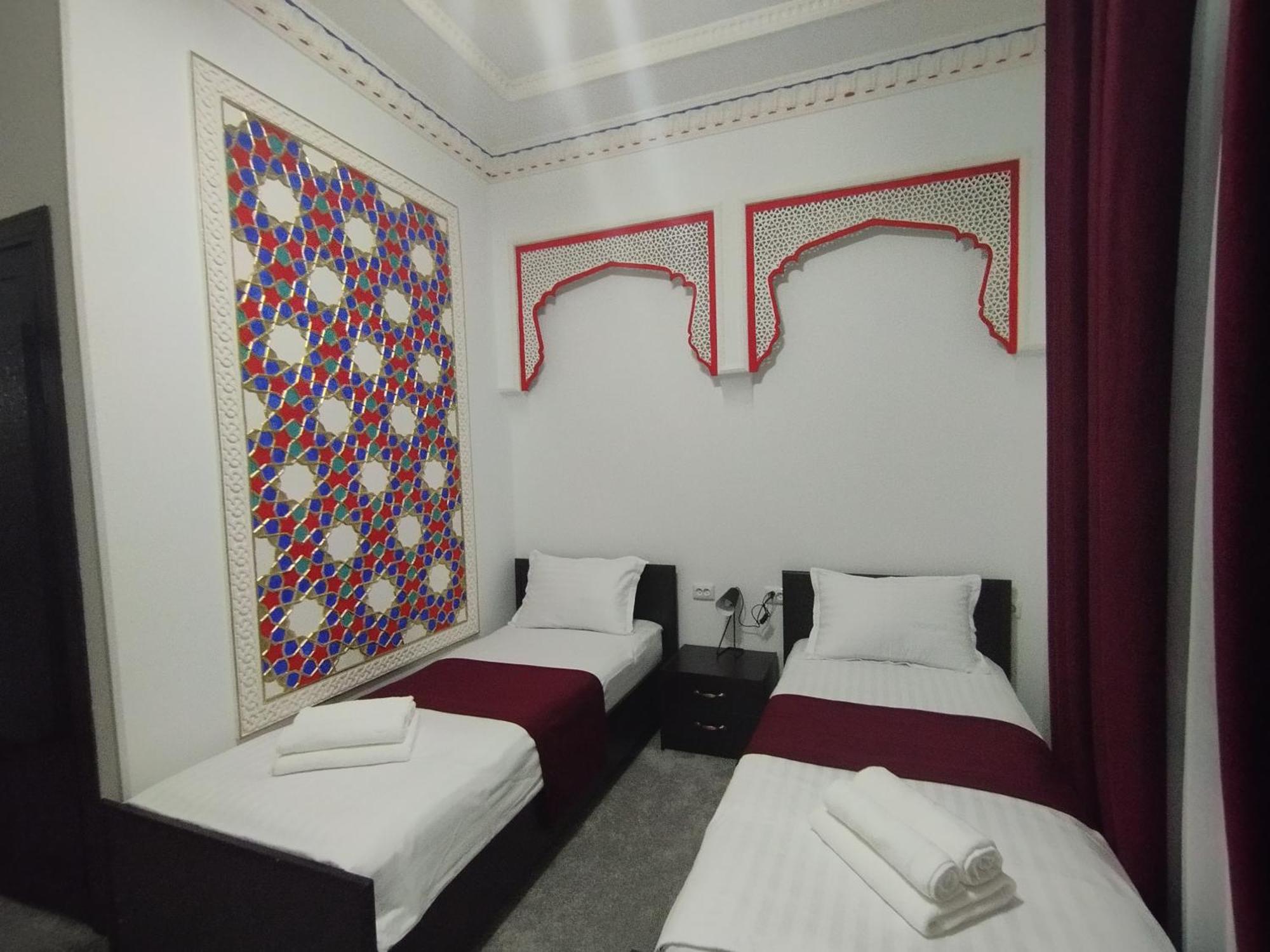 Jahangir Boutique Buxoro Bilik gambar